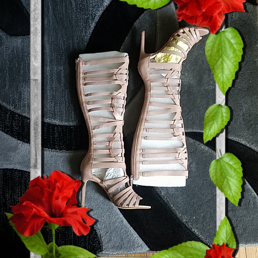Vince Camuto Gladiator Sandals